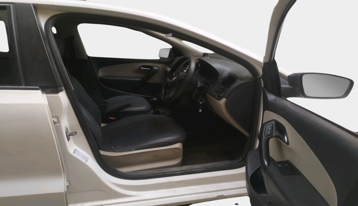 2011 Volkswagen Polo TRENDLINE 1.2L PETROL, Petrol, Manual, 92,225 km, interior