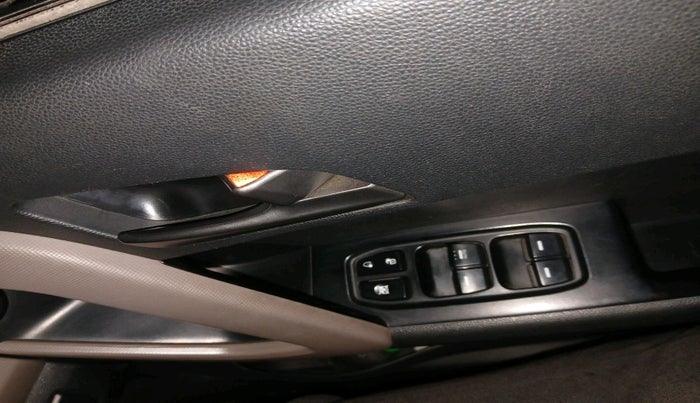 2018 Hyundai Creta SX PLUS 1.6 PETROL, Petrol, Manual, 64,465 km, interior