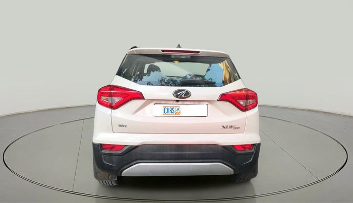 2020 Mahindra XUV300 W8 1.2 PETROL, Petrol, Manual, 28,175 km, exterior