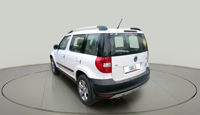 2012 Skoda Yeti AMBITION 2.0 TDI CR 4X2, Diesel, Manual, 1,24,527 km, exterior