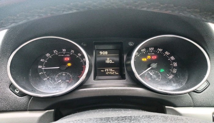 2012 Skoda Yeti AMBITION 2.0 TDI CR 4X2, Diesel, Manual, 1,24,527 km, interior