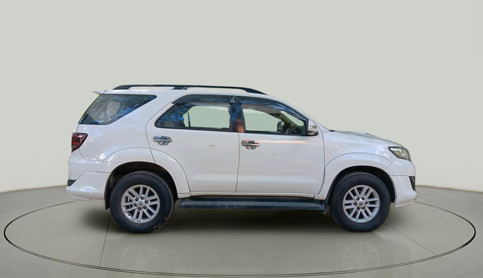 2012 Toyota Fortuner 3.0 4X4 MT, Diesel, Manual, 1,16,955 km, exterior