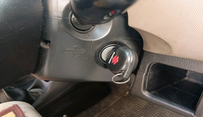 2014 Maruti Wagon R 1.0 VXI, Petrol, Manual, 1,13,628 km, interior