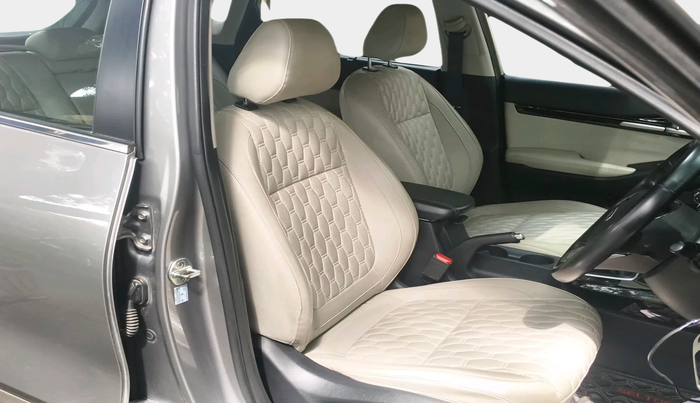 2019 KIA SELTOS HTX PLUS 1.5 DIESEL, Diesel, Manual, 1,10,409 km, interior
