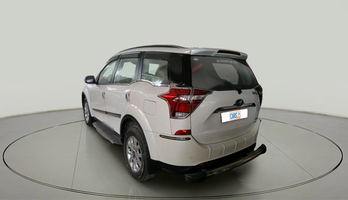 2019 Mahindra XUV500 W9 AT, Diesel, Automatic, 1,01,979 km, exterior