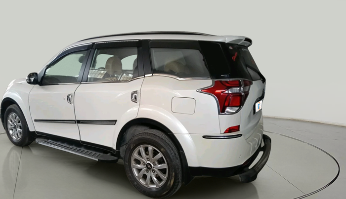 2019 Mahindra XUV500 W9 AT, Diesel, Automatic, 1,01,979 km, exterior