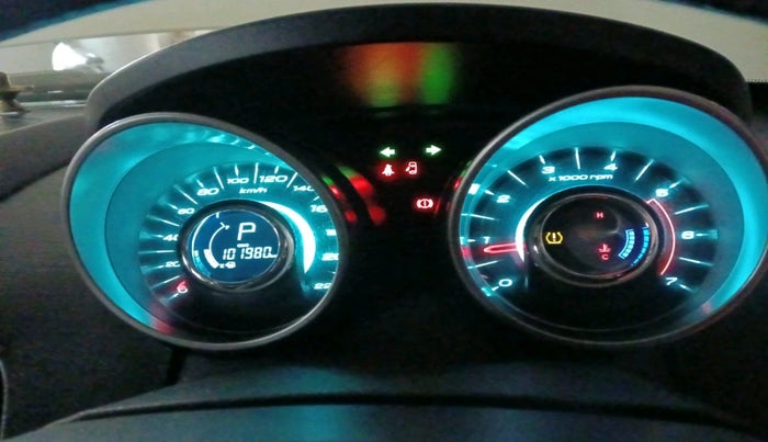 2019 Mahindra XUV500 W9 AT, Diesel, Automatic, 1,01,979 km, interior