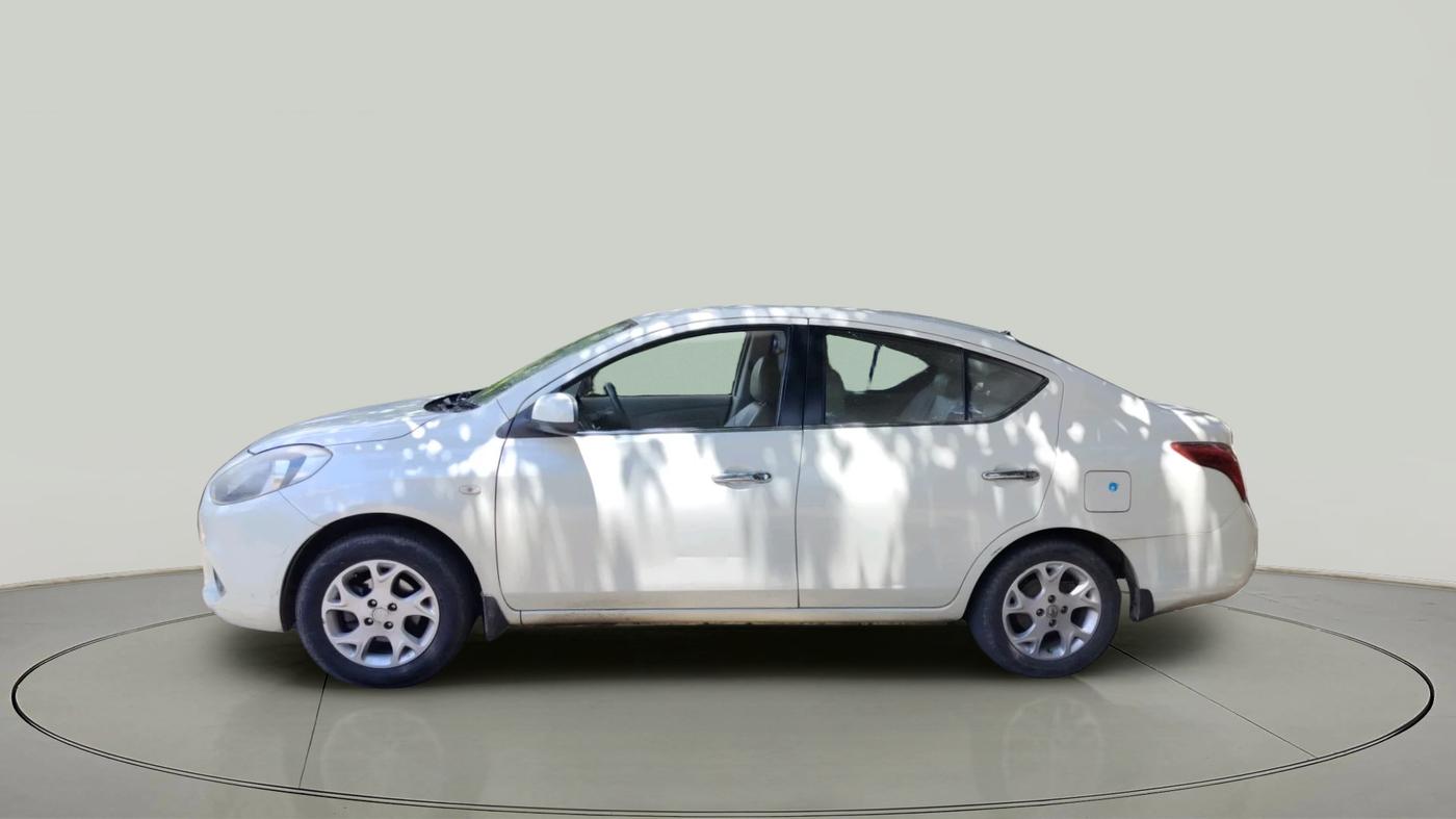 2012 Renault Scala RXZ DIESEL, Diesel, Manual, 1,29,280 km, exterior