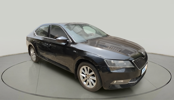 2014 Skoda Superb ELEGANCE 2.0 TDI CR AT, Diesel, Automatic, 1,24,079 km, exterior
