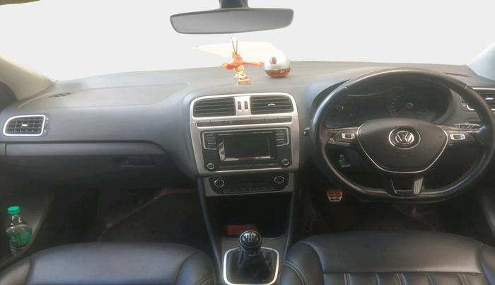 2017 Volkswagen Polo ALLSTAR 1.2, Petrol, Manual, 97,000 km, interior