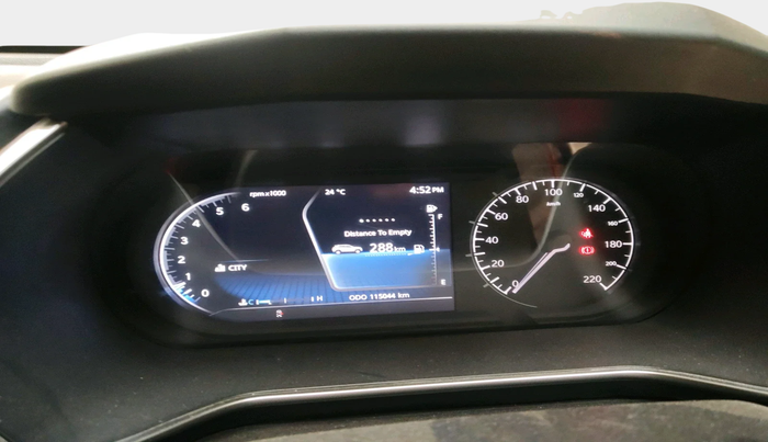 2019 Tata Harrier XZ 2.0L, Diesel, Manual, 1,15,044 km, interior