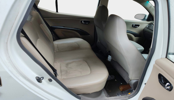 2012 Hyundai i10 MAGNA 1.1 LPG, Petrol, Manual, 80,353 km, interior