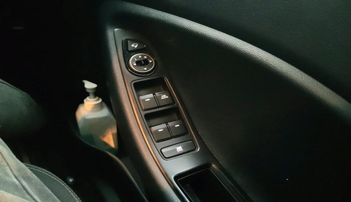 2018 Hyundai i20 Active 1.2 SX, Petrol, Manual, 44,599 km, interior