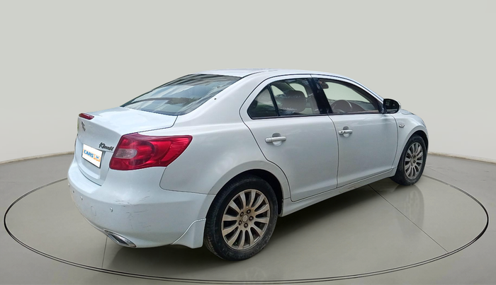 2011 Maruti Kizashi 2.4L MT, Petrol, Manual, 1,49,327 km, exterior