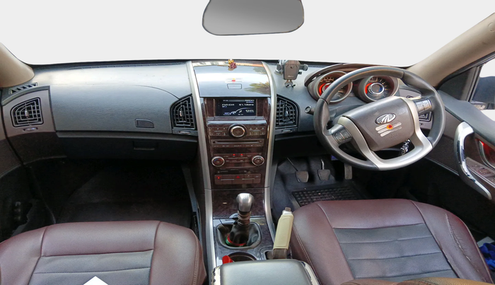 2014 Mahindra XUV500 W6, Diesel, Manual, 98,730 km, interior