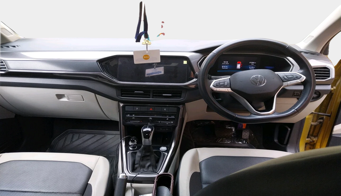 2021 Volkswagen TAIGUN TOPLINE 1.0 TSI AT, Petrol, Automatic, 21,325 km, interior