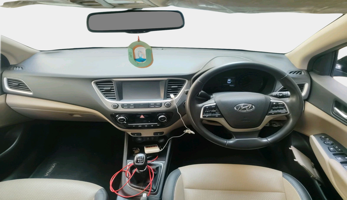 2019 Hyundai Verna 1.6 VTVT SX O, Petrol, Manual, 15,260 km, interior