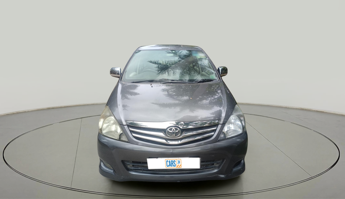 2011 Toyota Innova V 2.5 7 STR, Diesel, Manual, 1,67,029 km, exterior