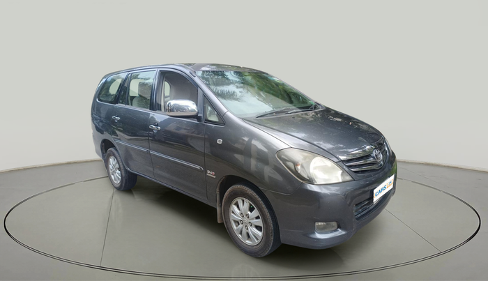 2011 Toyota Innova V 2.5 7 STR, Diesel, Manual, 1,67,029 km, exterior