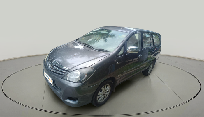 2011 Toyota Innova V 2.5 7 STR, Diesel, Manual, 1,67,029 km, exterior