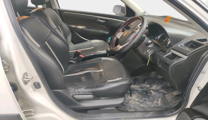 2016 Maruti Swift VXI O, Petrol, Manual, 1,19,780 km, interior