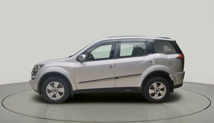 2013 Mahindra XUV500 W8, Diesel, Manual, 83,274 km, exterior