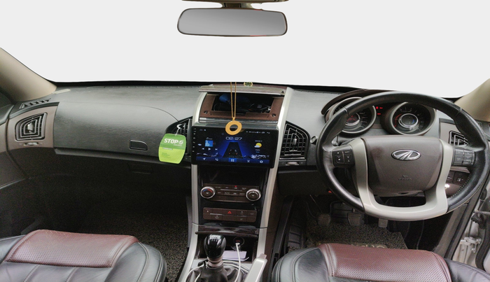 2013 Mahindra XUV500 W8, Diesel, Manual, 83,274 km, interior