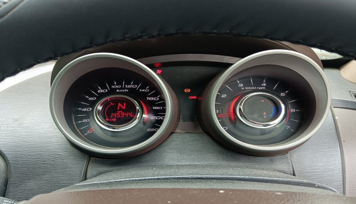 2014 Mahindra XUV500 W6, Diesel, Manual, 1,45,944 km, interior