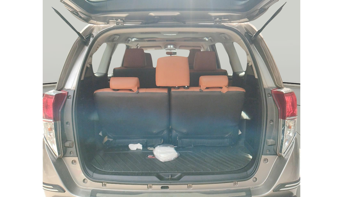 2018 Toyota Innova Crysta 2.4 VX 7 STR, Diesel, Manual, 1,06,815 km, exterior