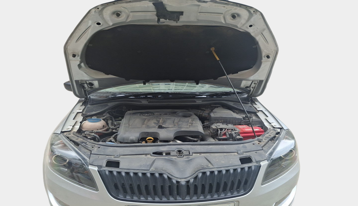 2015 Skoda Rapid 1.5 TDI CR ELEGANCE, Diesel, Manual, 87,406 km, exterior