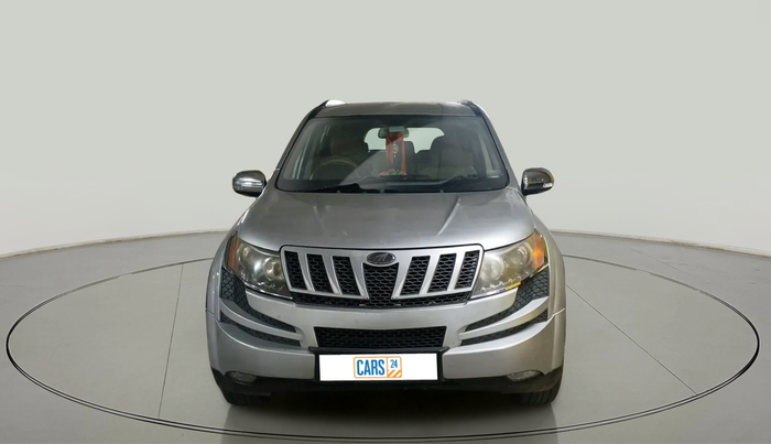 2014 Mahindra XUV500 W6, Diesel, Manual, 2,16,314 km, exterior