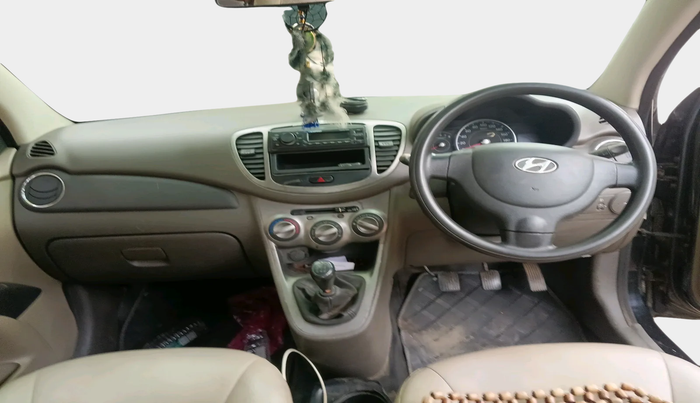 2010 Hyundai i10 MAGNA 1.2, Petrol, Manual, 1,21,423 km, interior