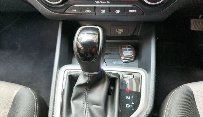 2018 Hyundai Creta SX AT 1.6 PETROL, Petrol, Automatic, 33,048 km, interior