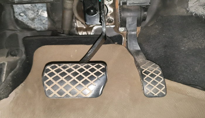 2016 Skoda Rapid 1.5 TDI CR STYLE PLUS AT, Diesel, Automatic, 1,70,893 km, interior