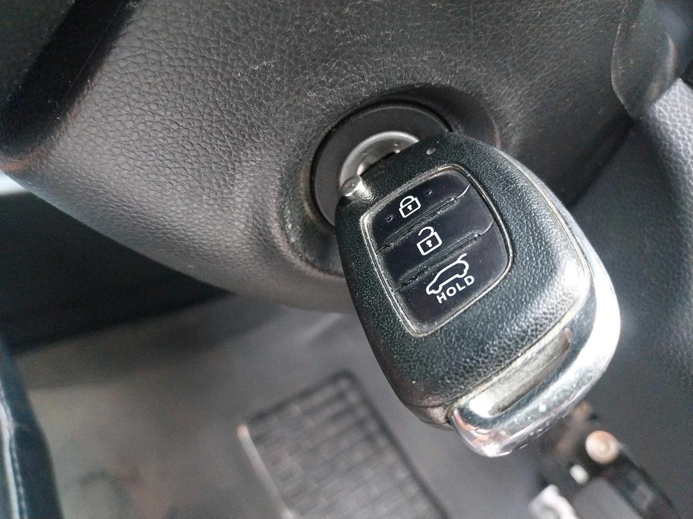 2015 Hyundai i20 Active 1.2 S, Petrol, Manual, 69,522 km, interior