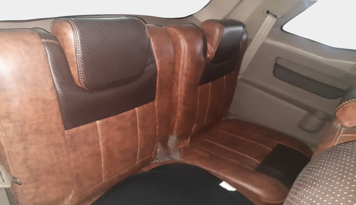 2013 Mahindra XUV500 W8, Diesel, Manual, 1,01,556 km, interior