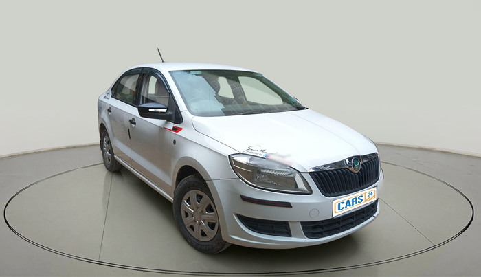 2012 Skoda Rapid ACTIVE 1.6 TDI CR MT, Diesel, Manual, 71,015 km, exterior