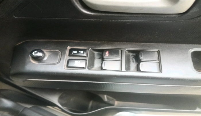 2022 Maruti New Wagon-R VXI 1.0, Petrol, Manual, 27,752 km, interior