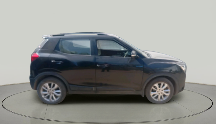 2020 Mahindra XUV300 W8 1.2 PETROL, Petrol, Manual, 28,392 km, exterior