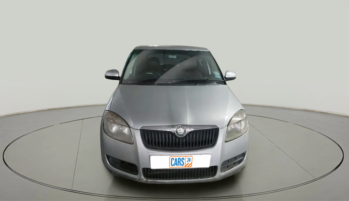 2010 Skoda Fabia CLASSIC 1.2 MPI, Petrol, Manual, 1,03,128 km, exterior