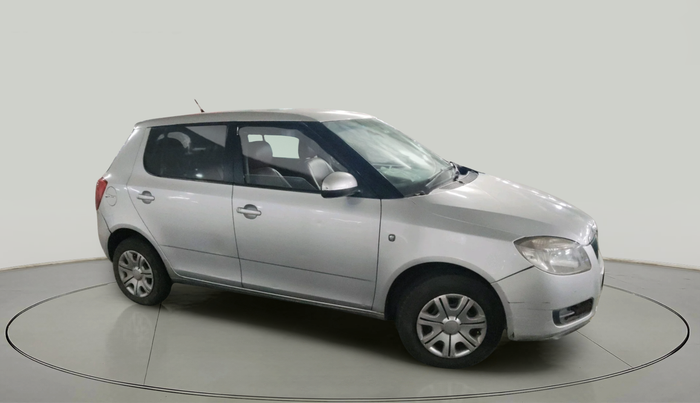 2010 Skoda Fabia CLASSIC 1.2 MPI, Petrol, Manual, 1,03,128 km, exterior