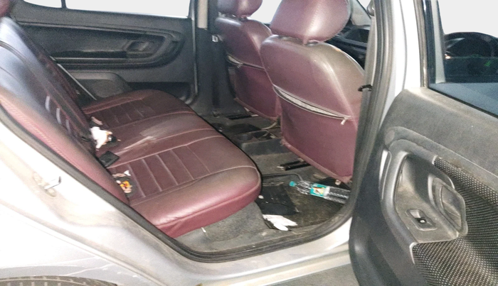 2010 Skoda Fabia CLASSIC 1.2 MPI, Petrol, Manual, 1,03,128 km, interior