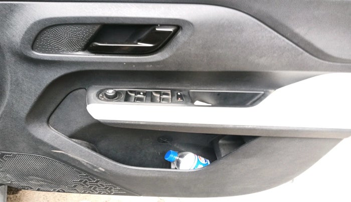 2021 Tata PUNCH ACCOMPLISHED MT, Petrol, Manual, 31,271 km, interior