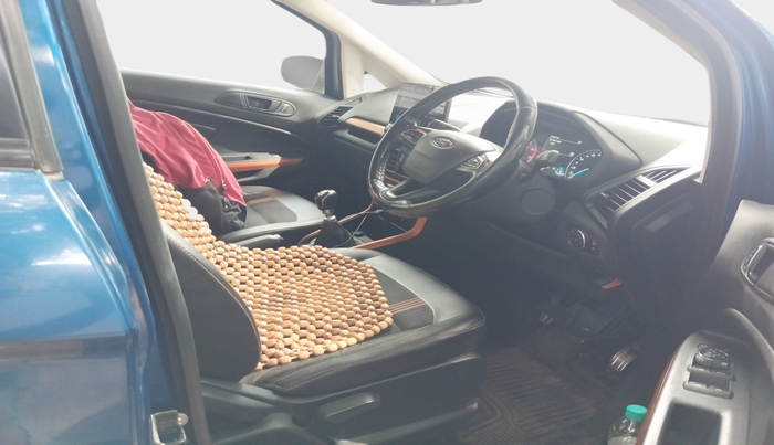2019 Ford Ecosport TITANIUM 1.0L ECOBOOST SPORTS(SUNROOF), Petrol, Manual, 1,43,865 km, interior
