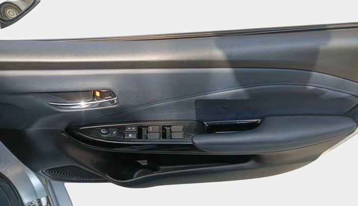 2022 Maruti Baleno ALPHA 1.2 AGS, Petrol, Automatic, 41,567 km, interior