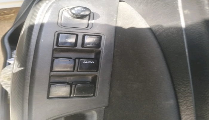 2018 Maruti Swift VDI AMT, Diesel, Automatic, 59,099 km, interior