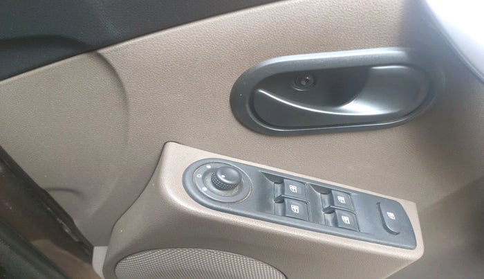 2017 Renault Duster RXL PETROL, Petrol, Manual, 47,048 km, interior