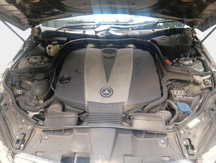 2011 Mercedes Benz E Class E 350 CDI AVANTGARDE, Diesel, Automatic, 76,559 km, exterior