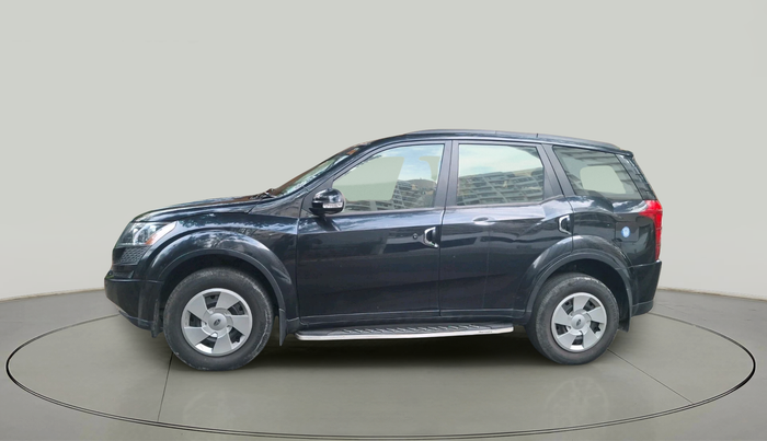 2015 Mahindra XUV500 W6, Diesel, Manual, 42,003 km, exterior