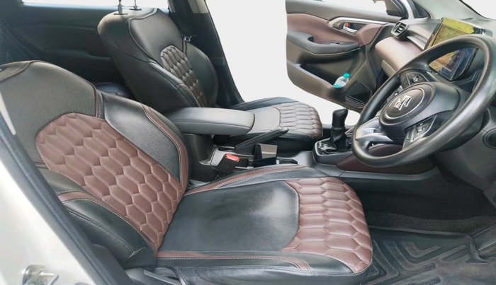 2023 Maruti Grand Vitara DELTA SMART HYBRID, Petrol, Manual, 39,671 km, interior